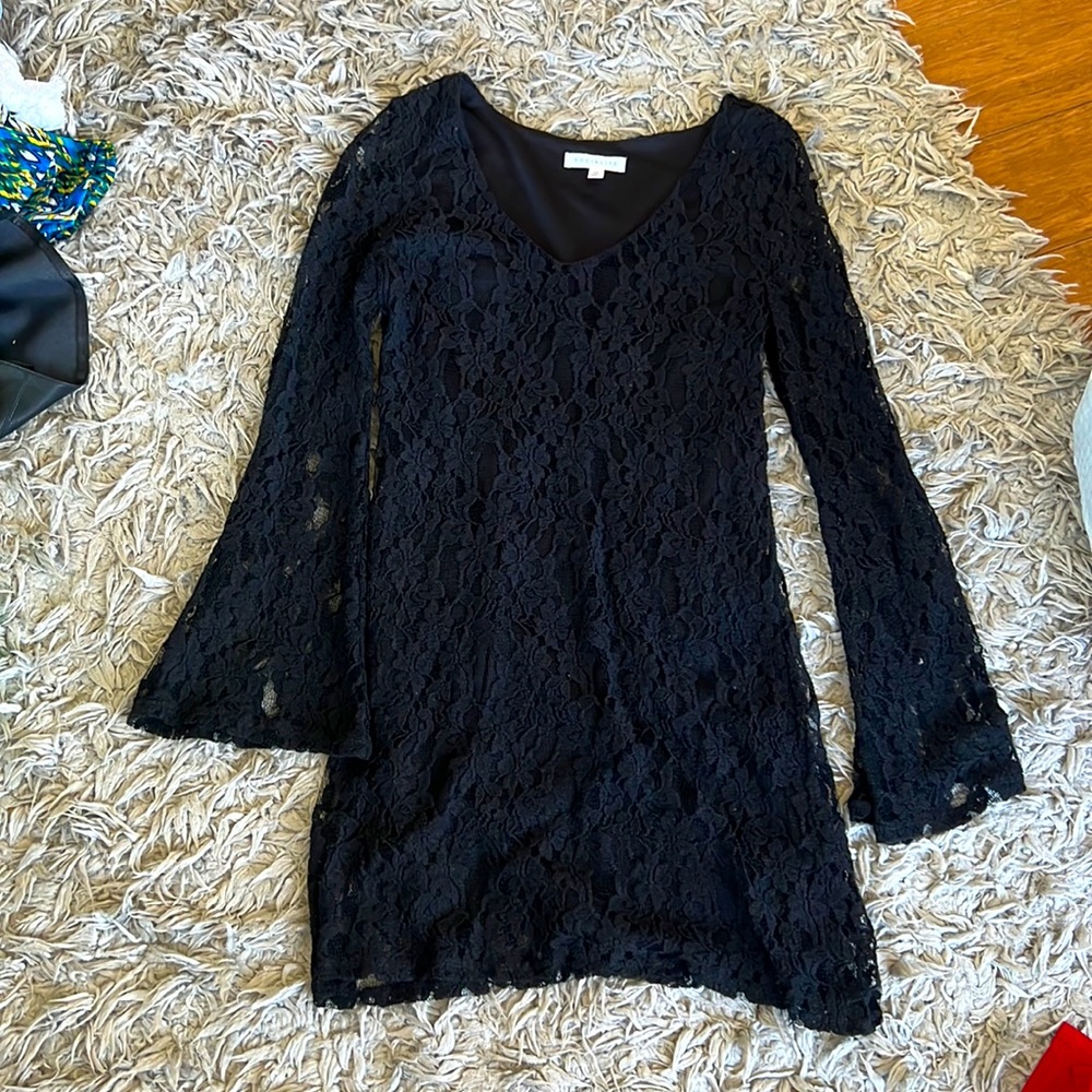 Black lace long sleeve dress - XS